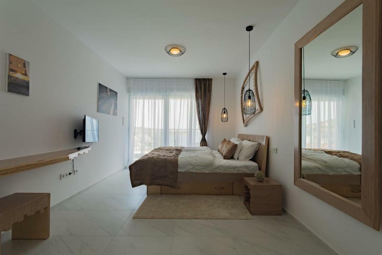 Villa Compass; Luxury Experience In Natural Bay. Ражань Экстерьер фото